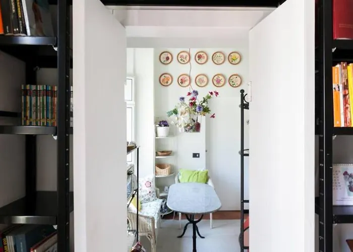 Porta Ticinese Cozy Apartment con Balcone