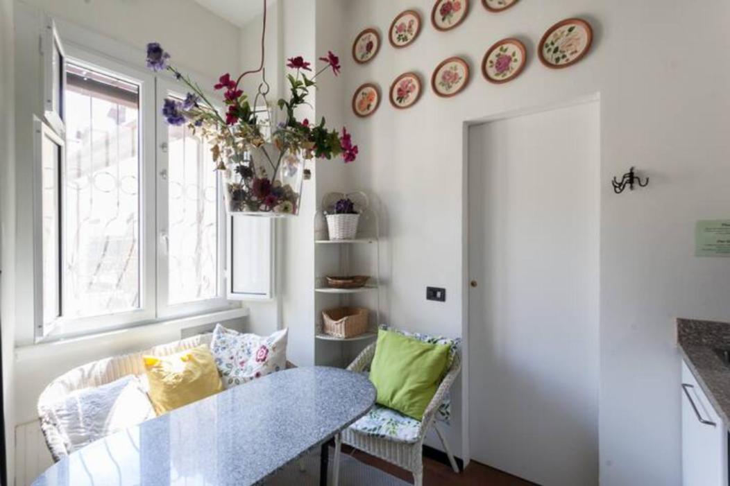 Porta Ticinese Cozy Con Balcone Milano