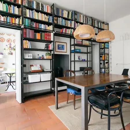 Porta Ticinese Cozy Apartment Con Balcone Milan Exterior photo