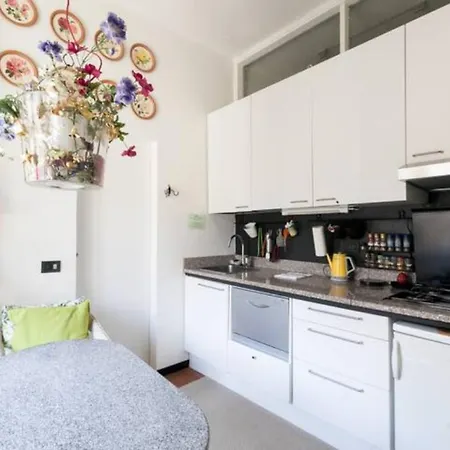 Porta Ticinese Cozy Apartment Con Balcone Milan Exterior photo